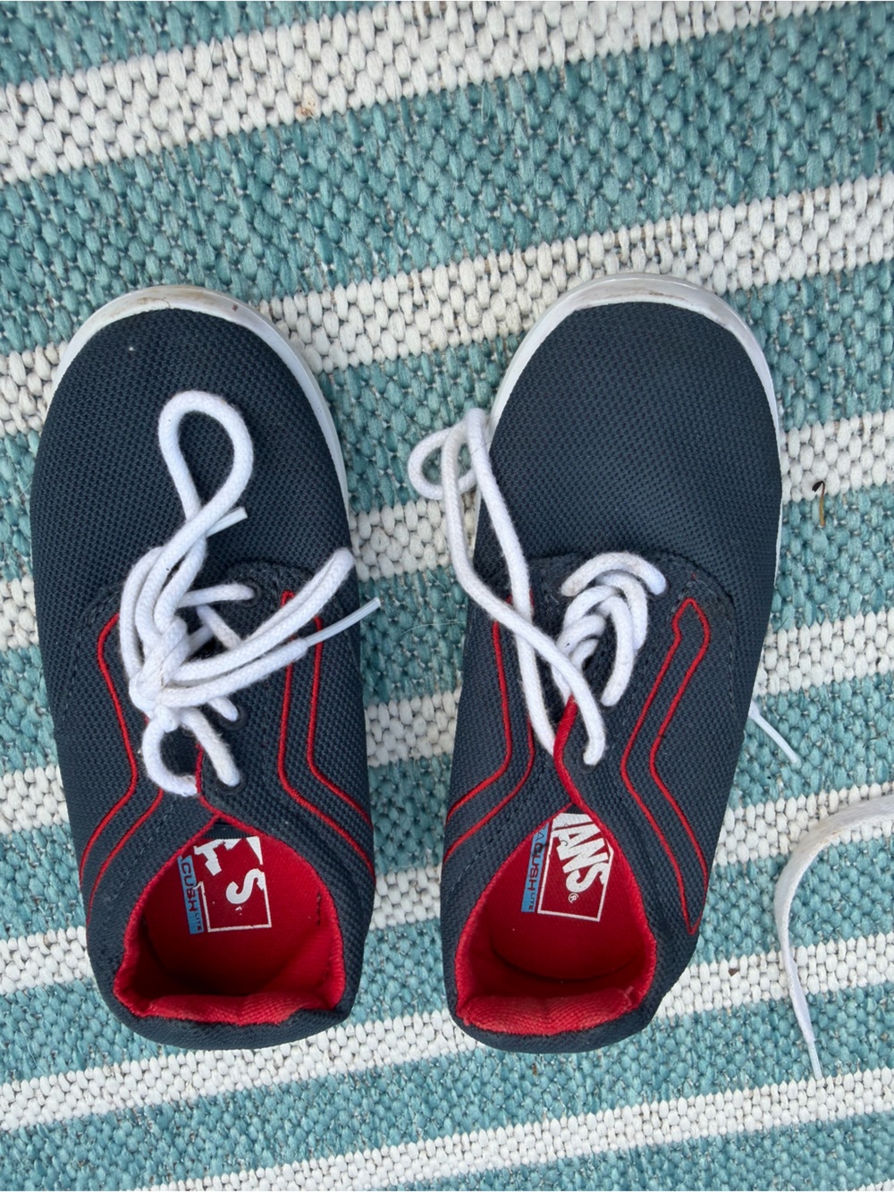 Vans Kids' Navy Blue and Red Lace-Up Sneakers size 11.5